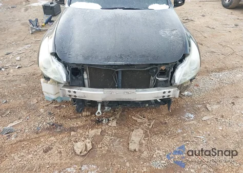 2012 Infiniti G37 Journey z USA, uszkodzony, nr VIN JN1CV6AP7CM627596